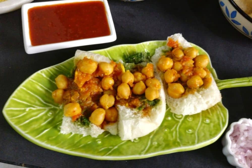 Chola Dhabal