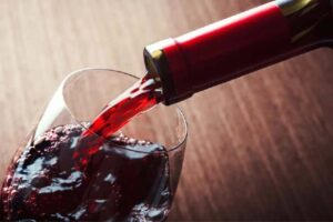 Top 10 Best Sweet Red Wine Good for Health and Skin