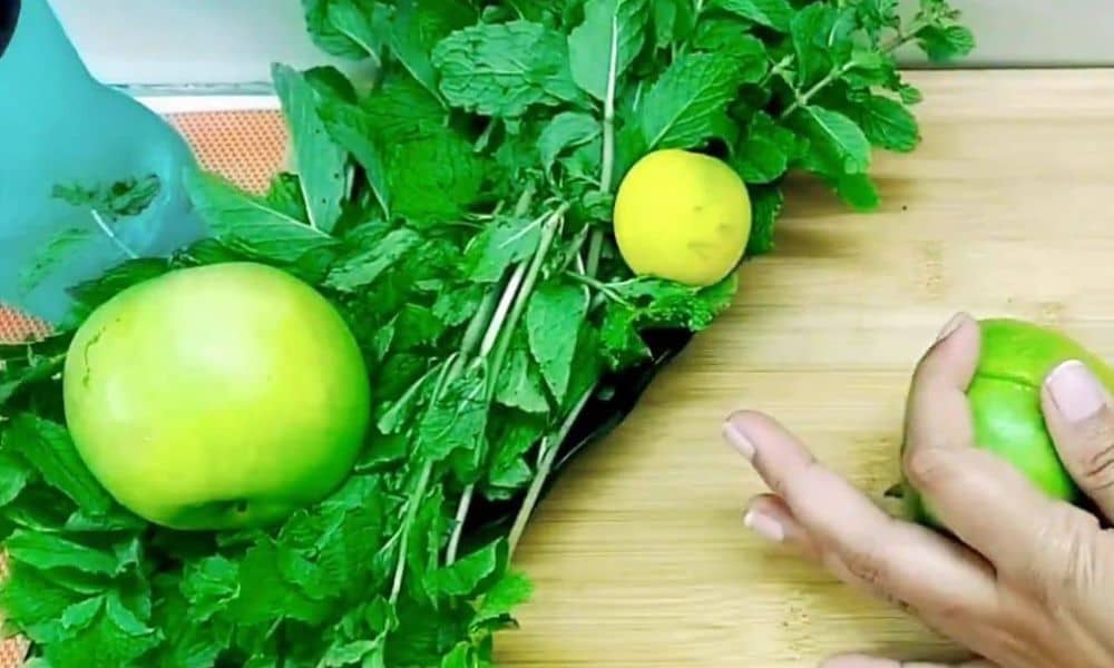Muddle Mint and Lime